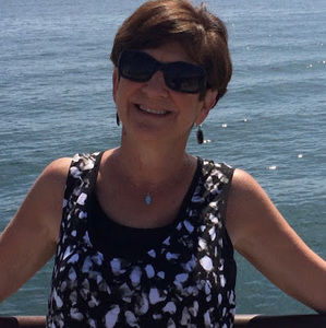 Meet your Posher, Sandi